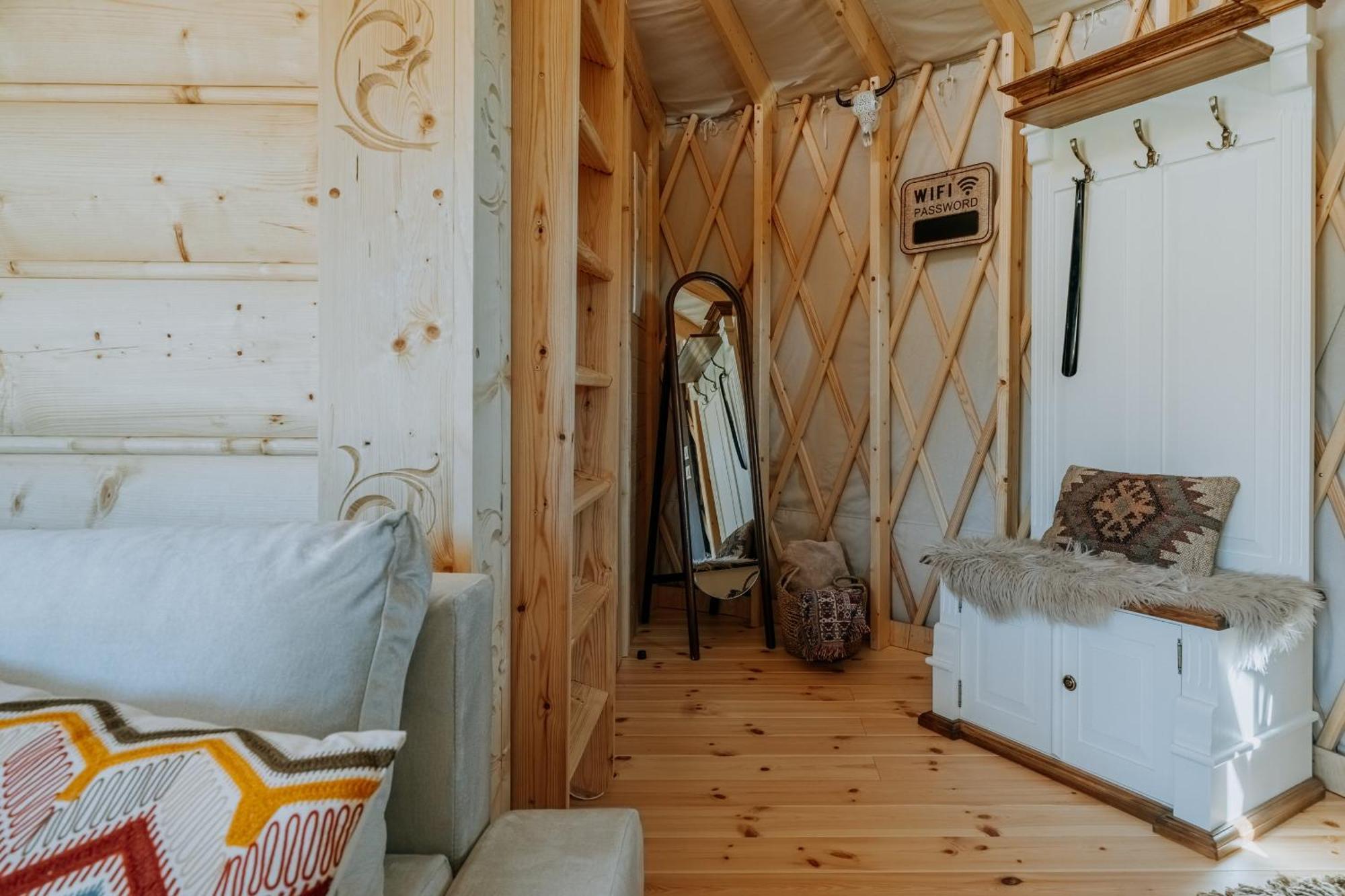 Jurta Na Wypasie - Luksusowy Namiot Z Widokiem Na Gory - Jacuzzi, Sauna, Split Ac, Private, Star View Zakopane Exterior photo