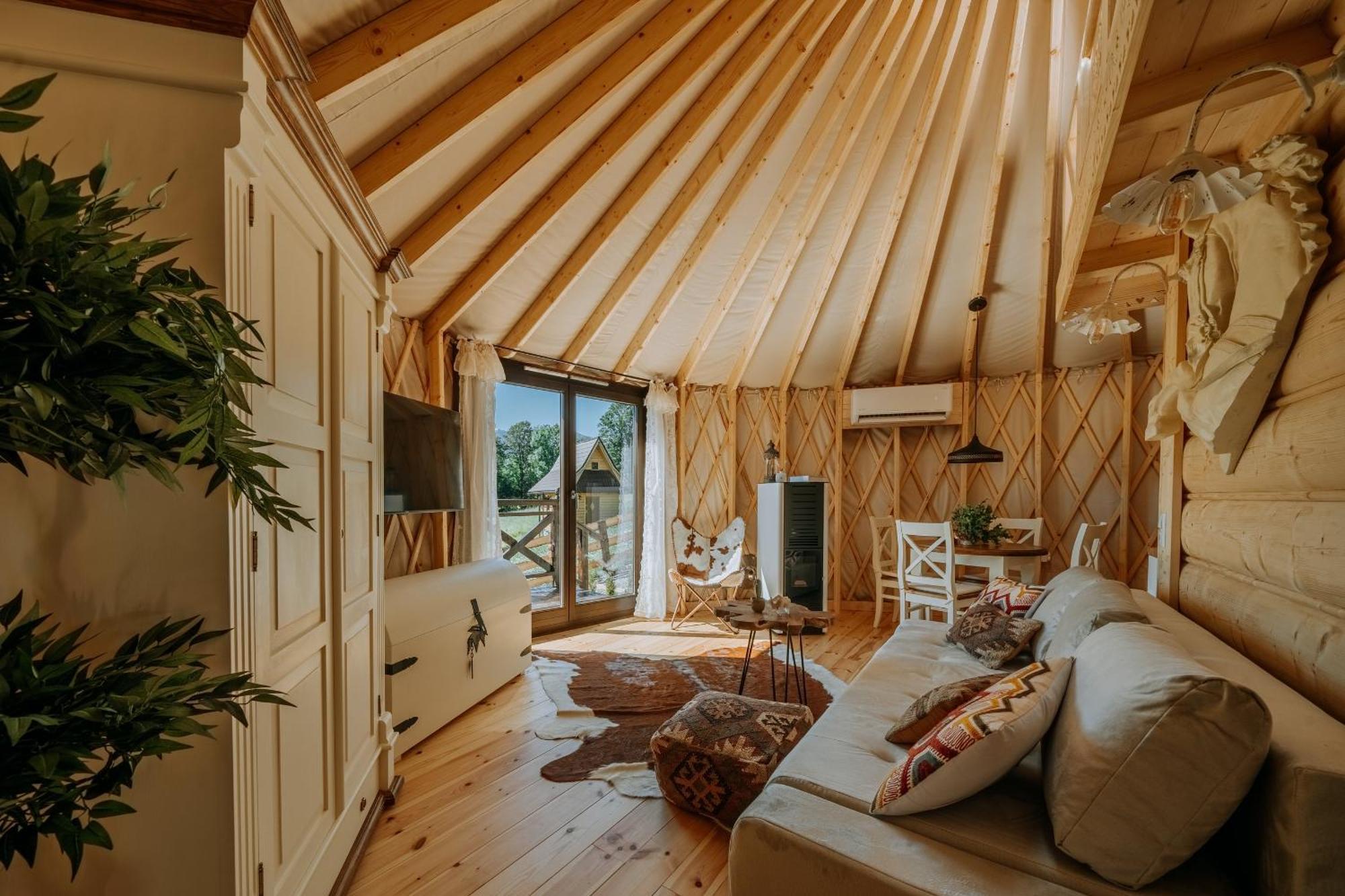 Jurta Na Wypasie - Luksusowy Namiot Z Widokiem Na Gory - Jacuzzi, Sauna, Split Ac, Private, Star View Zakopane Exterior photo