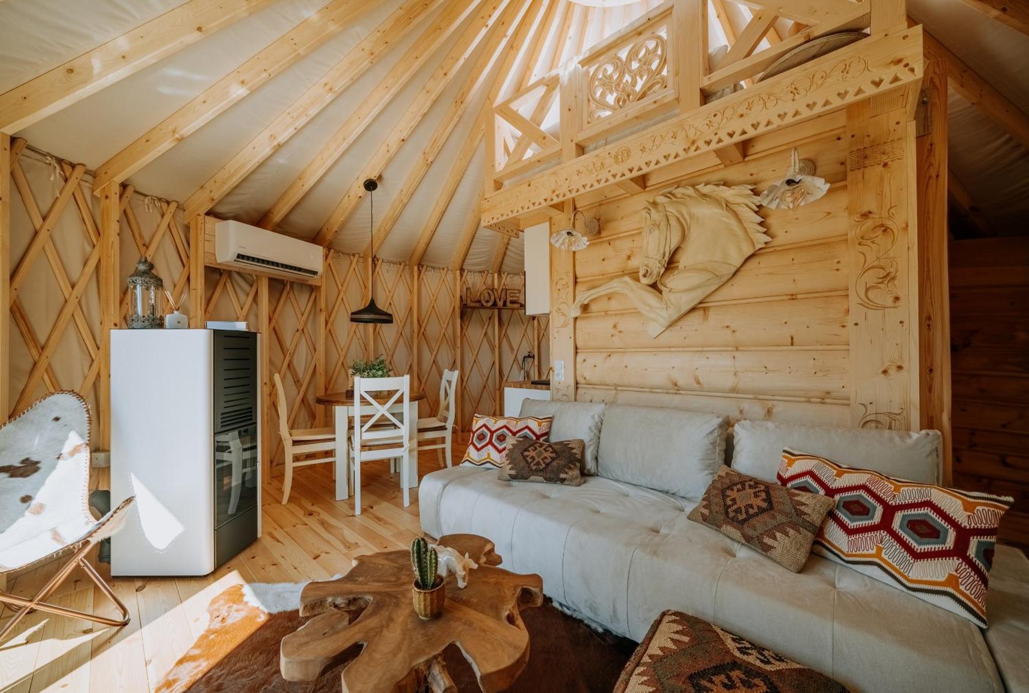 Jurta Na Wypasie - Luksusowy Namiot Z Widokiem Na Gory - Jacuzzi, Sauna, Split Ac, Private, Star View Zakopane Exterior photo