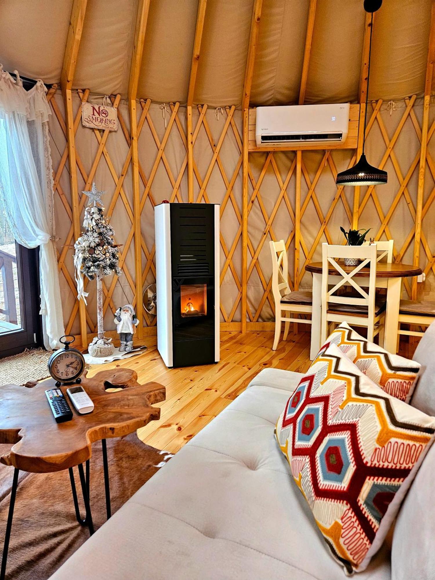 Jurta Na Wypasie - Luksusowy Namiot Z Widokiem Na Gory - Jacuzzi, Sauna, Split Ac, Private, Star View Zakopane Exterior photo
